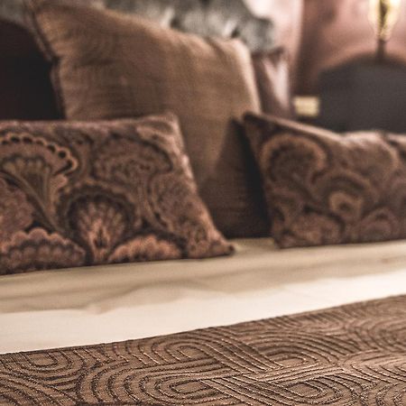 The Grand Hotel Carleton Place エクステリア 写真