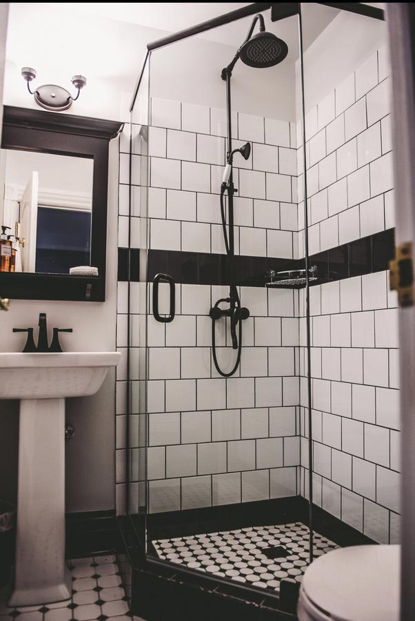 The Grand Hotel Carleton Place エクステリア 写真