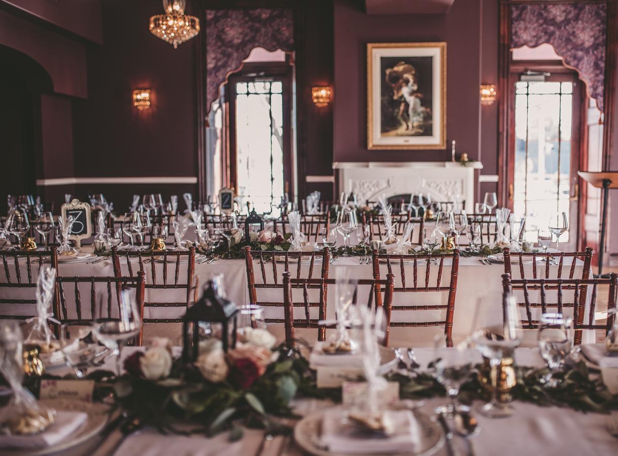 The Grand Hotel Carleton Place エクステリア 写真